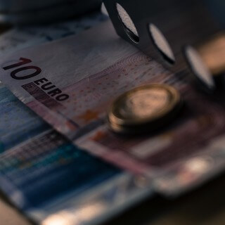 Η Οικονομική Έκθεση Του ΟΟΣΑ Για Την Ελλάδα