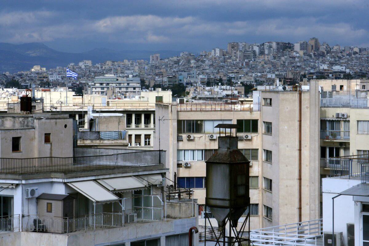 Τι Κάνει η Ελλάδα Για Τη Φτώχεια;