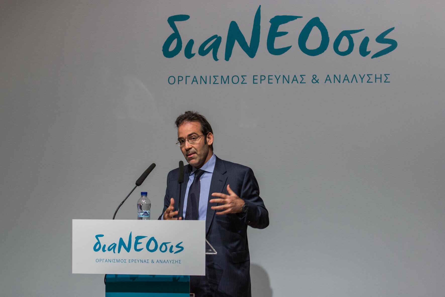Η Ομιλία Του Καθηγητή Γιώργου Παγουλάτου Στην Εκδήλωση Της διαΝΕΟσις
