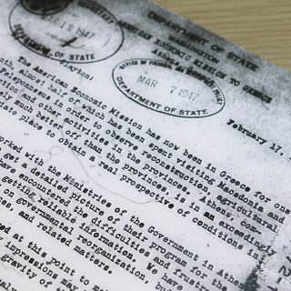 Η διαΝΕΟσις δημοσιεύει για πρώτη φορά στο σύνολό της, μια από τις πρώτες χαρτογραφήσεις του ελληνικού μεταπολεμικού παραγωγικού μοντέλου, η οποία παραμένει ενδιαφέρουσα και επίκαιρη.